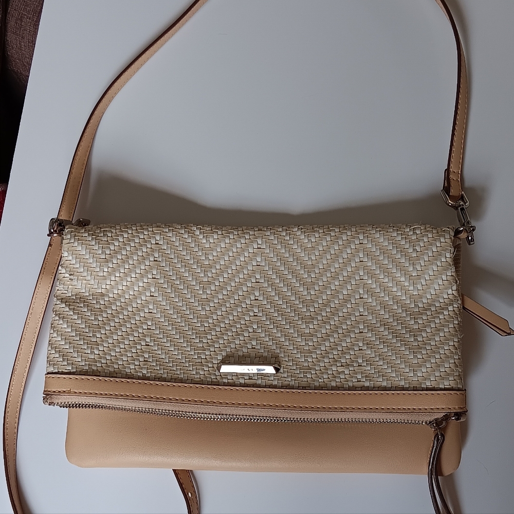 Stella & Dot Tan and Cream Crossbody Bag / Purse